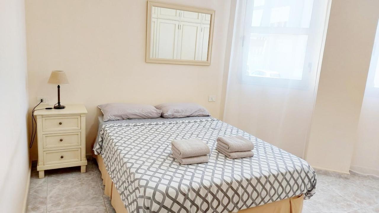 Centric 2 Bedrooms Apartment Near To The Beach - By Tenerifehints El Médano Exterior photo